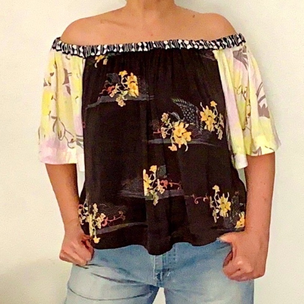 NWT Free People Off Shoulder Blouse Top Sz. M Color Black Yellow floral SRP $78